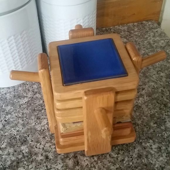 Wood Coaster Set - Picture 5 of 6